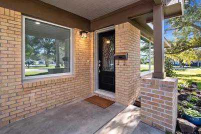 2201 Meadow Lane, La Marque, TX 77568 - Photo 3