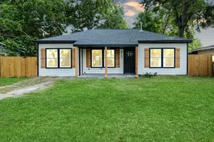 2707 Mc Nay Dr, Pasadena, TX 77506 - Photo 1