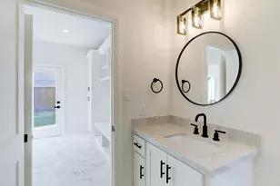 1601 Bonnie Brae St, Houston, TX 77006 - Photo 21