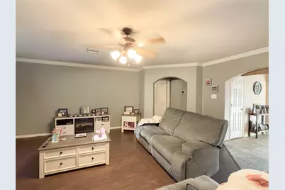3811 Trent Cove Ln, Pearland, TX 77584 - Photo 3