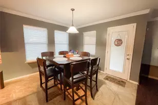 3811 Trent Cove Ln, Pearland, TX 77584 - Photo 7