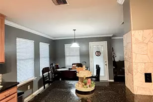 3811 Trent Cove Ln, Pearland, TX 77584 - Photo 5