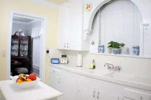 7833 Narcissus St, Houston, TX 77012 - Photo 25