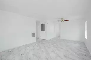 1131 W 2nd St, Freeport, TX 77541 - Photo 13