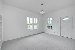 1131 W 2nd St, Freeport, TX 77541 - Photo 21