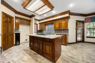 13903 Wilde Forest Ct, Sugar Land, TX 77498 - Photo 17