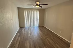 6500 Sands Point Dr, Houston, TX 77074 - Photo 23