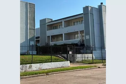 781 Country Place Drive #2032, Houston, TX 77079 - Photo 31