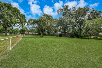 1909 Brooks Avenue, Rosenberg, TX 77471 - Photo 37
