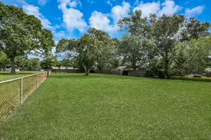 1909 Brooks Ave, Rosenberg, TX 77471 - Photo 37