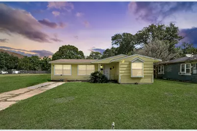 1909 Brooks Avenue, Rosenberg, TX 77471 - Photo 1