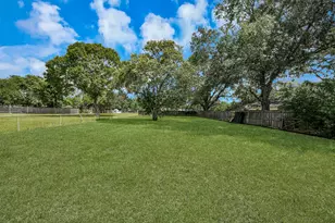 1909 Brooks Ave, Rosenberg, TX 77471 - Photo 39