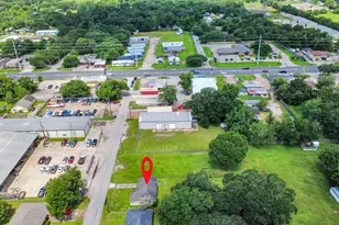 1909 Brooks Ave, Rosenberg, TX 77471 - Photo 17
