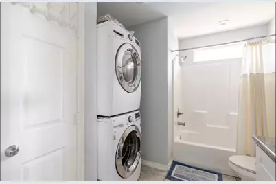 2494 Highway 87, Gilchrist, TX 77617 - Photo 25