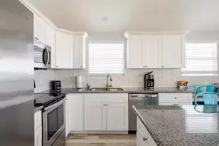 2494 Hwy 87, Gilchrist, TX 77617 - Photo 7