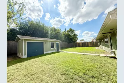 5545 Pagewood Lane, Houston, TX 77056 - Photo 29