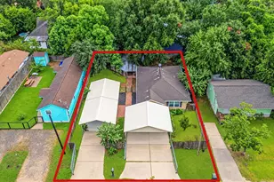 4221 Darby St, Bacliff, TX 77518 - Photo 3