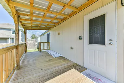 122 Egret Canal S, Baytown, TX 77523 - Photo 21