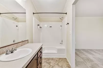 122 Egret Canal S, Baytown, TX 77523 - Photo 15