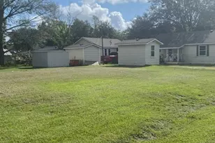 1718 Carlisle St, Rosenberg, TX 77471 - Photo 3