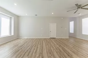 2123 Rosewood Pnes Ln, Pinehurst, TX 77362 - Photo 9