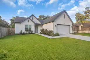 2627 Carmel St, Houston, TX 77091 - Photo 39