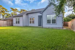 2627 Carmel St, Houston, TX 77091 - Photo 29