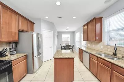 14803 Whispy Green Court, Cypress, TX 77433 - Photo 9