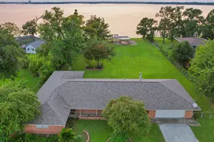 430 S Burnett Dr, Baytown, TX 77520 - Photo 29