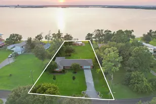 430 S Burnett Dr, Baytown, TX 77520 - Photo 9