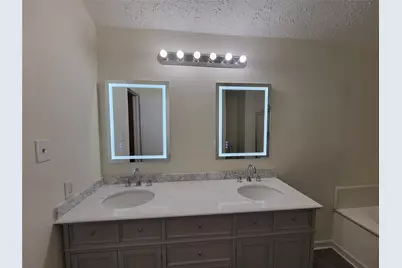 2034 Village Park Drive, Missouri City, TX 77489 - Photo 19