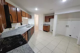 2034 Village Park Dr, Missouri City, TX 77489 - Photo 11