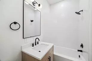 4413 Buck St, Houston, TX 77020 - Photo 15