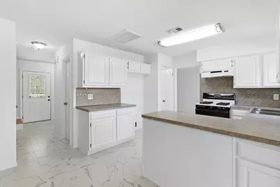 3226 Lakefield Way, Sugar Land, TX 77479 - Photo 17