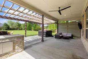 10235 S Goshawk Trl, Conroe, TX 77385 - Photo 23