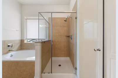10235 S Goshawk Trail, Conroe, TX 77385 - Photo 13