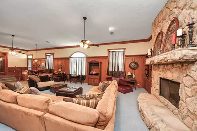 7018 Railroad Street, Wallis, TX 77485 - Photo 11