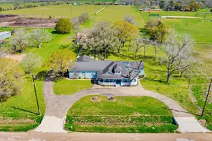 7018 Railroad St, Wallis, TX 77485 - Photo 1