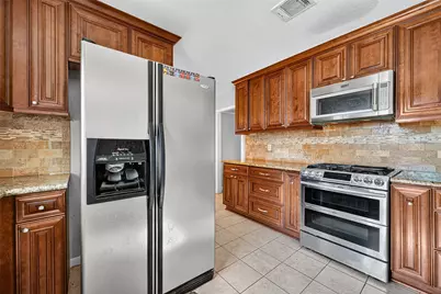 2934 Washington Drive, Houston, TX 77038 - Photo 27