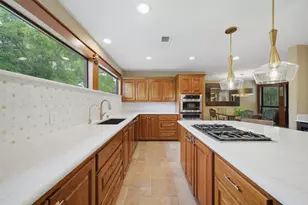 67 Huntsmans Horn Cir, The Woodlands, TX 77380 - Photo 15