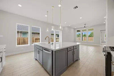 2839 Elm Creek Way, Iowa Colony, TX 77583 - Photo 11
