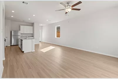 2518 Green Jasper Drive, Iowa Colony, TX 77583 - Photo 3