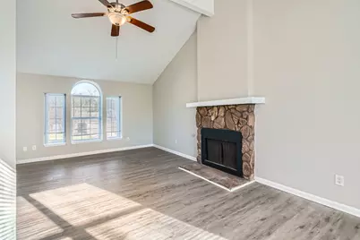 2801 Custer Drive, League City, TX 77573 - Photo 5