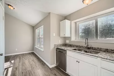 2801 Custer Drive, League City, TX 77573 - Photo 9