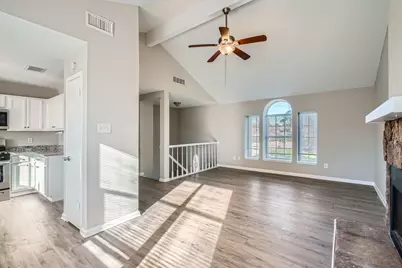 2801 Custer Drive, League City, TX 77573 - Photo 3