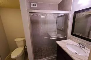 2510 Grants Lake Blvd, Sugar Land, TX 77479 - Photo 7