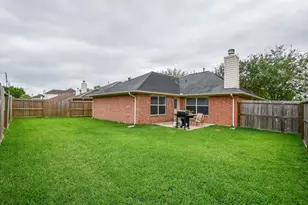 4107 Merlet Dr, Pearland, TX 77584 - Photo 35