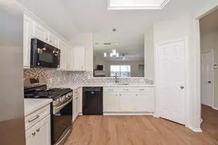 4107 Merlet Dr, Pearland, TX 77584 - Photo 11