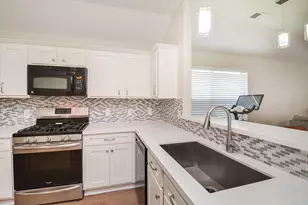 4107 Merlet Dr, Pearland, TX 77584 - Photo 13