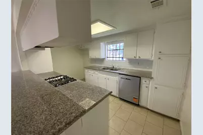 7710 Ashmole Lane, Houston, TX 77088 - Photo 9